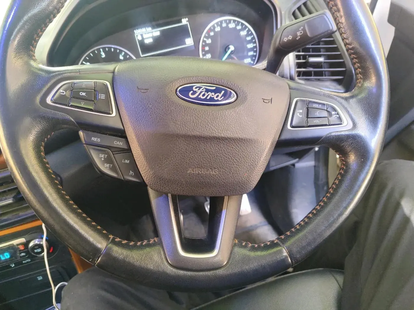 2018 Ford Ecosport TITANIUM 1.5L SPORTS(SUNROOF) DIESEL, Diesel, Manual, 1,04,048 km, interior