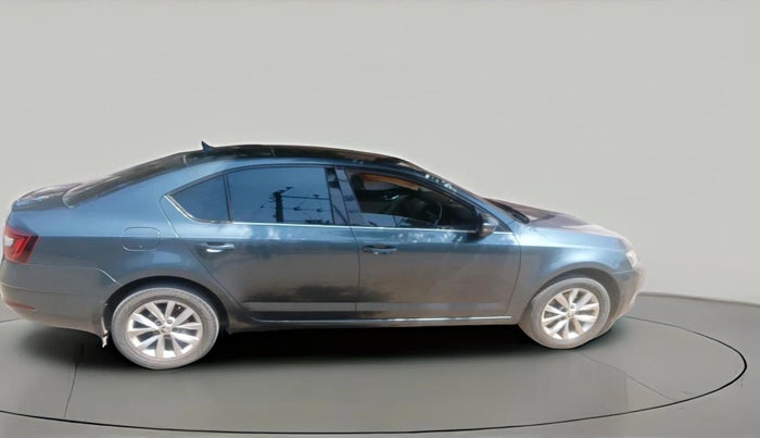 2017 Skoda Octavia 2.0 TDI L&K AT, Diesel, Automatic, 1,04,437 km, exterior