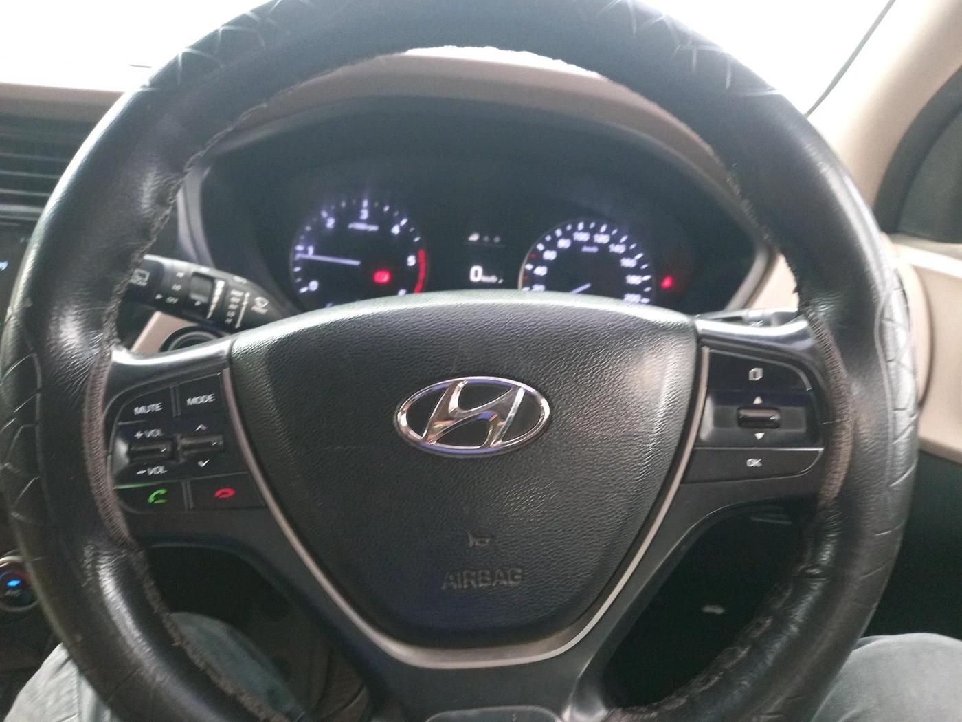 2016 Hyundai Elite i20 ASTA 1.4 CRDI, Diesel, Manual, 1,34,301 km, interior