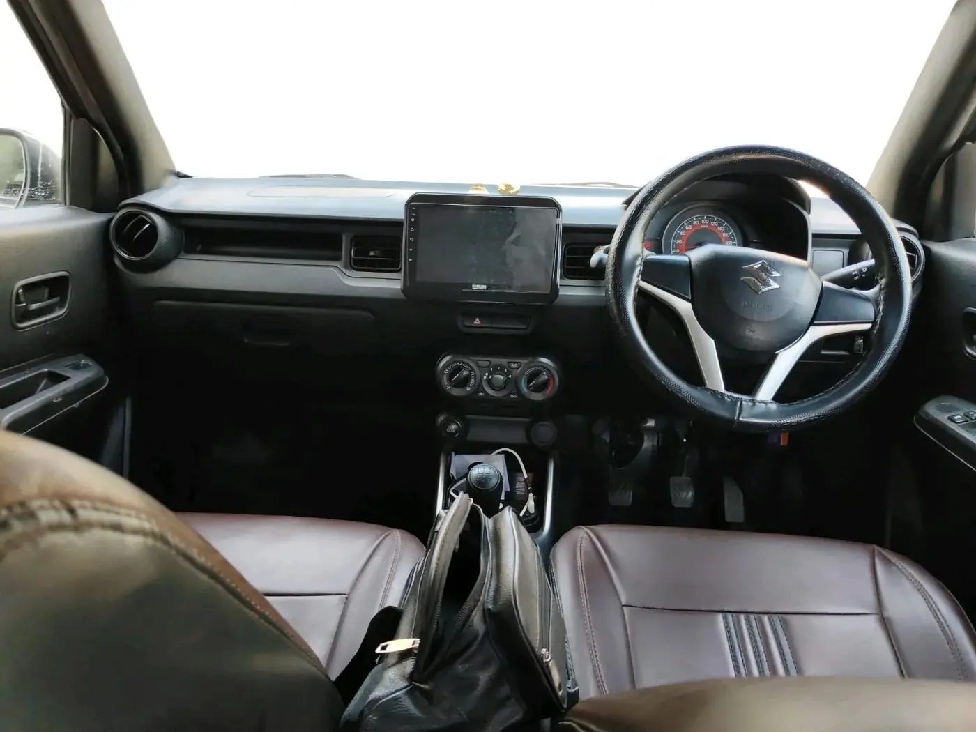 2023 Maruti IGNIS SIGMA 1.2, CNG, Manual, 32,230 km, interior