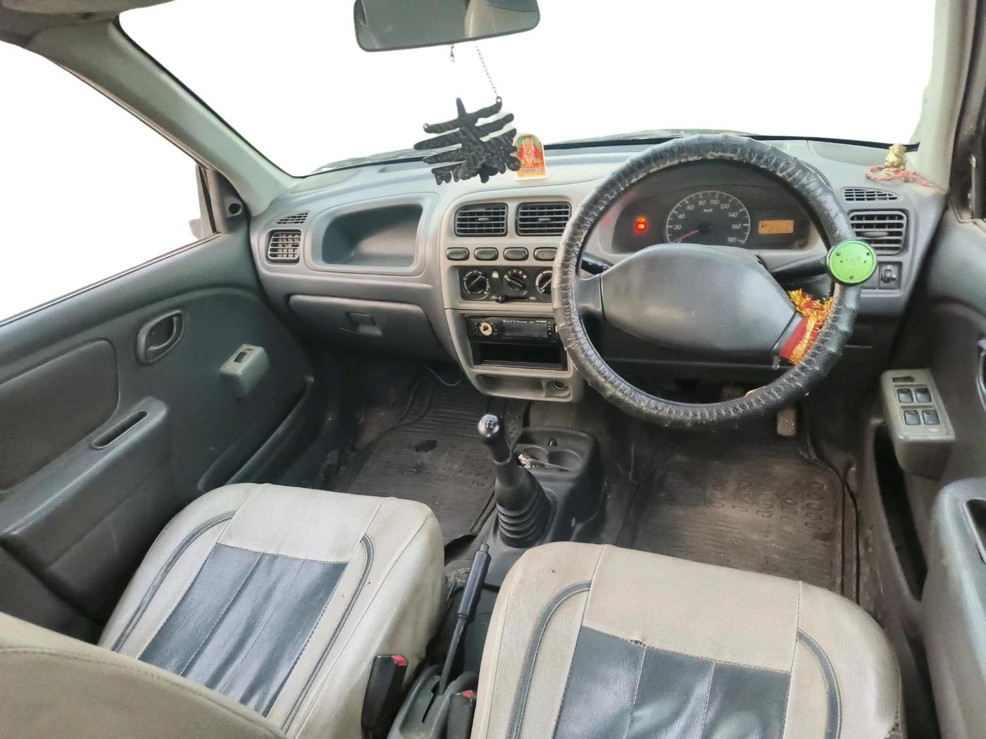 2012 Maruti Alto LXI, CNG, Manual, 1,01,536 km, interior