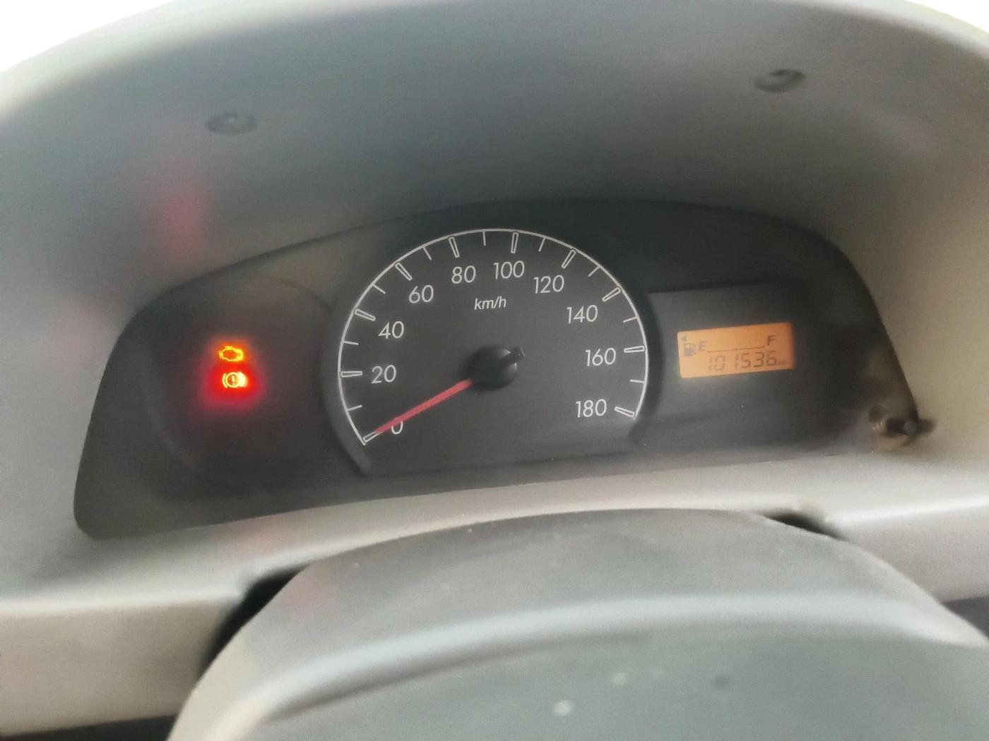 2012 Maruti Alto LXI, CNG, Manual, 1,01,536 km, interior