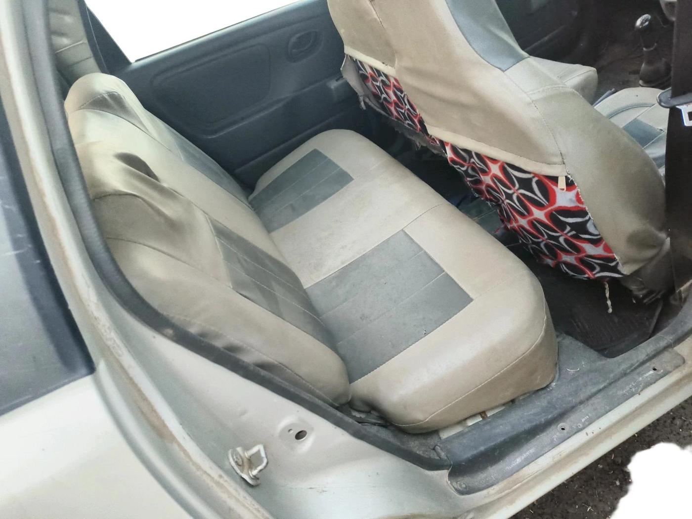 2012 Maruti Alto LXI, CNG, Manual, 1,01,536 km, interior