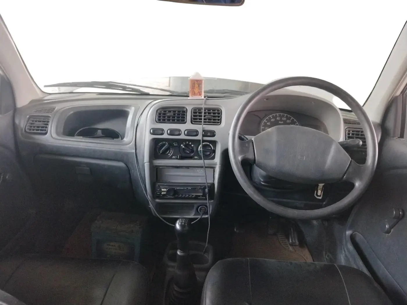 2011 Maruti Alto LXI, CNG, Manual, 1,51,628 km, interior
