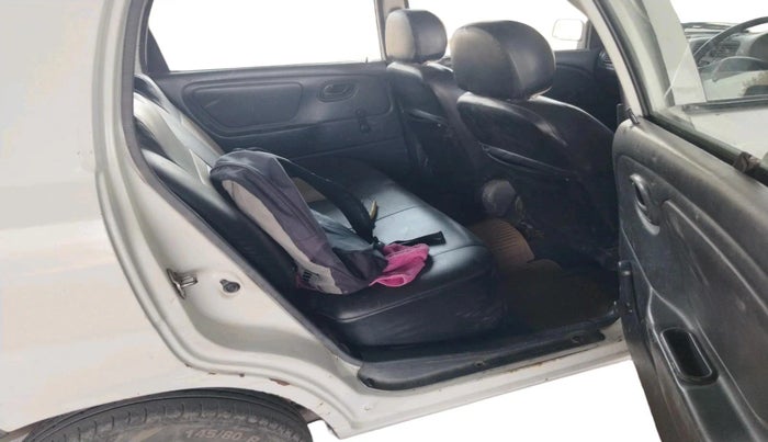 2011 Maruti Alto LXI, CNG, Manual, 1,51,628 km, interior