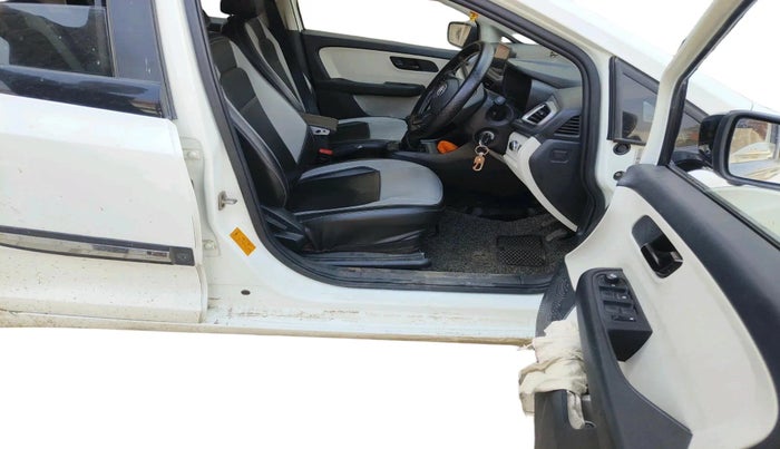 2023 Tata ALTROZ XM PLUS CNG, CNG, Manual, 46,867 km, interior