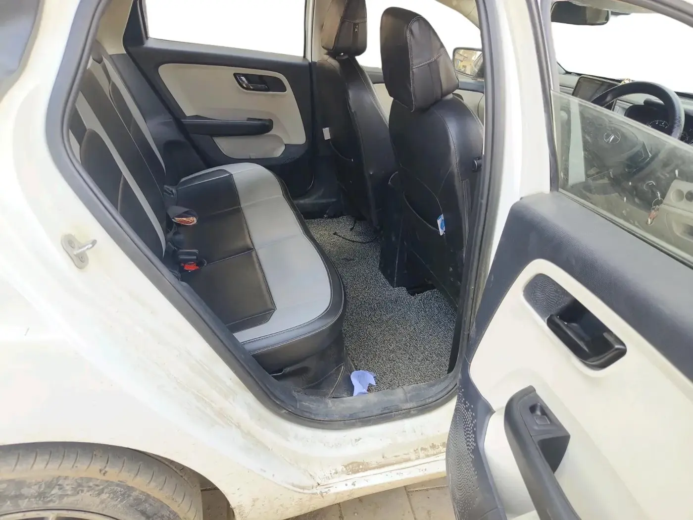 2023 Tata ALTROZ XM PLUS CNG, CNG, Manual, 46,867 km, interior