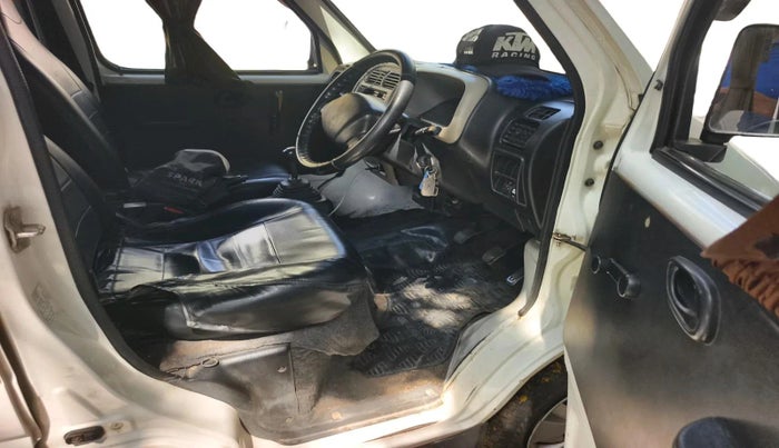 2018 Maruti Eeco 5 STR WITH A/C+HTR, CNG, Manual, 86,295 km, interior