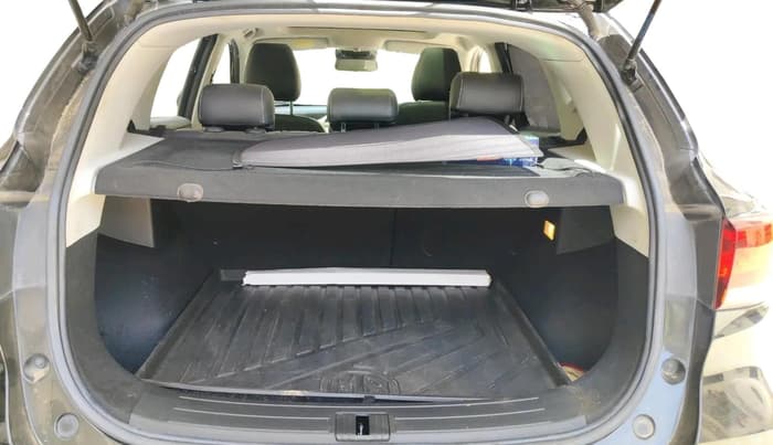2022 MG ASTOR SAVVY 1.5 CVT, Petrol, Automatic, 32,243 km, exterior