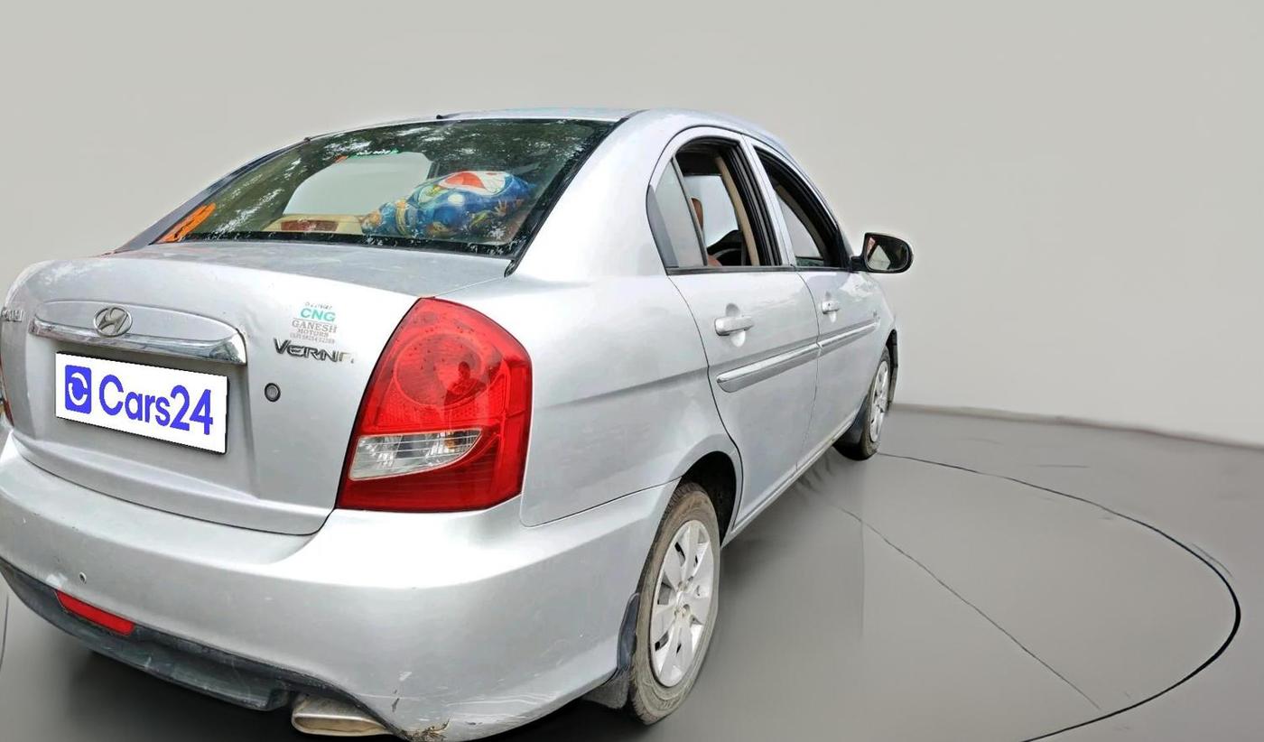 2011 Hyundai Verna TRANSFORM 1.6 SX VTVT, CNG, Manual, 78,673 km, exterior