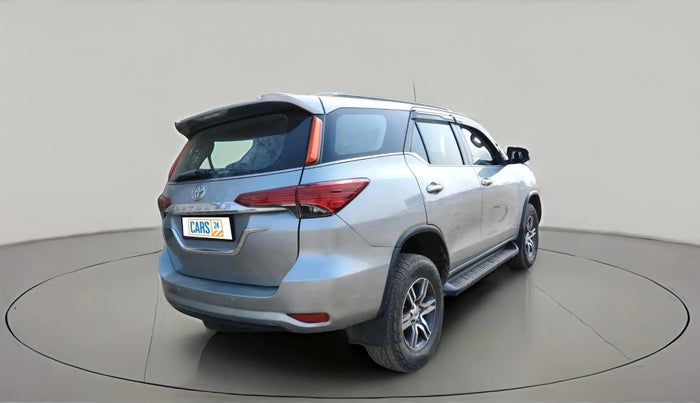 2017 Toyota Fortuner 2.8 4X2 AT, Diesel, Automatic, 1,52,473 km, exterior