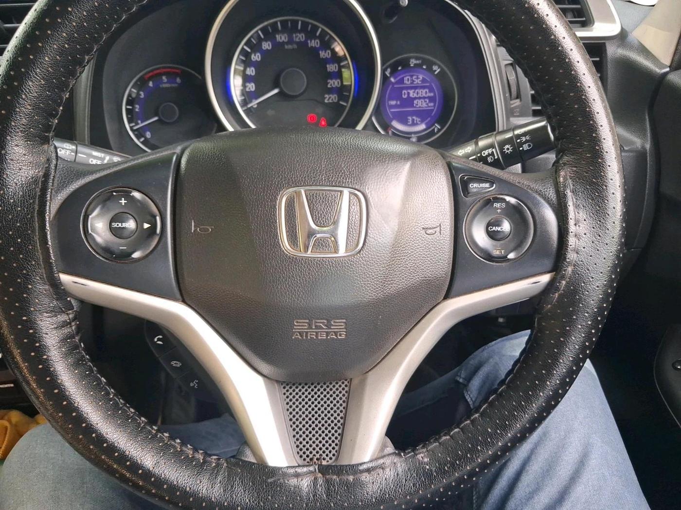 2017 Honda WR-V 1.5L I-DTEC VX MT, Diesel, Manual, 76,080 km, interior