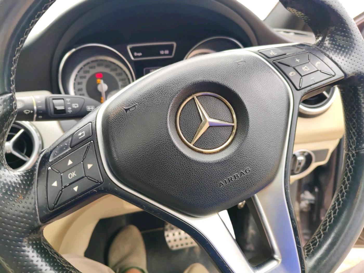 2014 Mercedes Benz C Class C 200 AVANTGARDE, Petrol, Automatic, 1,08,304 km, interior