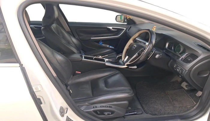 2015 Volvo S60 SUMMUM D5, Diesel, Automatic, 81,613 km, interior