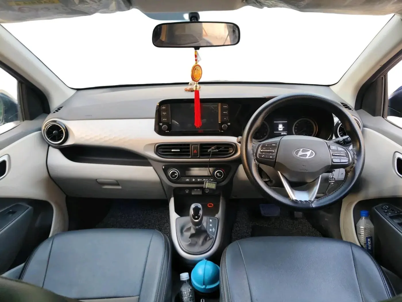2023 Hyundai GRAND I10 NIOS SPORTZ AMT 1.2 KAPPA VTVT, Petrol, Automatic, 20,199 km, interior