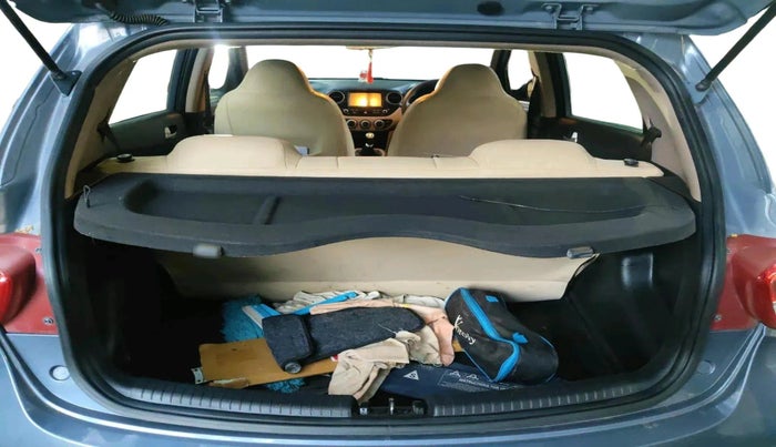 2017 Hyundai Grand i10 SPORTZ (O) 1.2 KAPPA VTVT, Petrol, Manual, 76,366 km, exterior