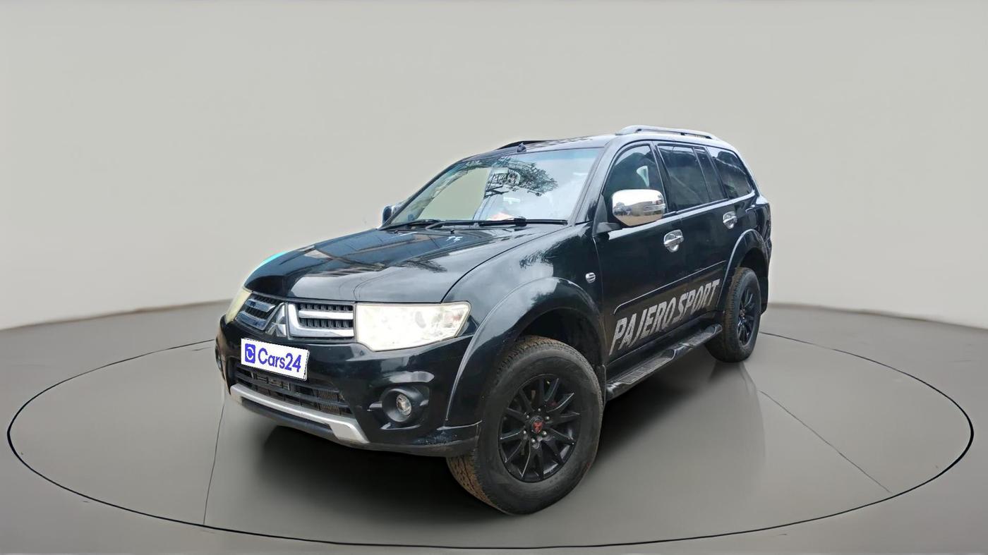 2016 Mitsubishi Pajero Sport 2.5 AT 4X2, Diesel, Automatic, 1,05,164 km, exterior
