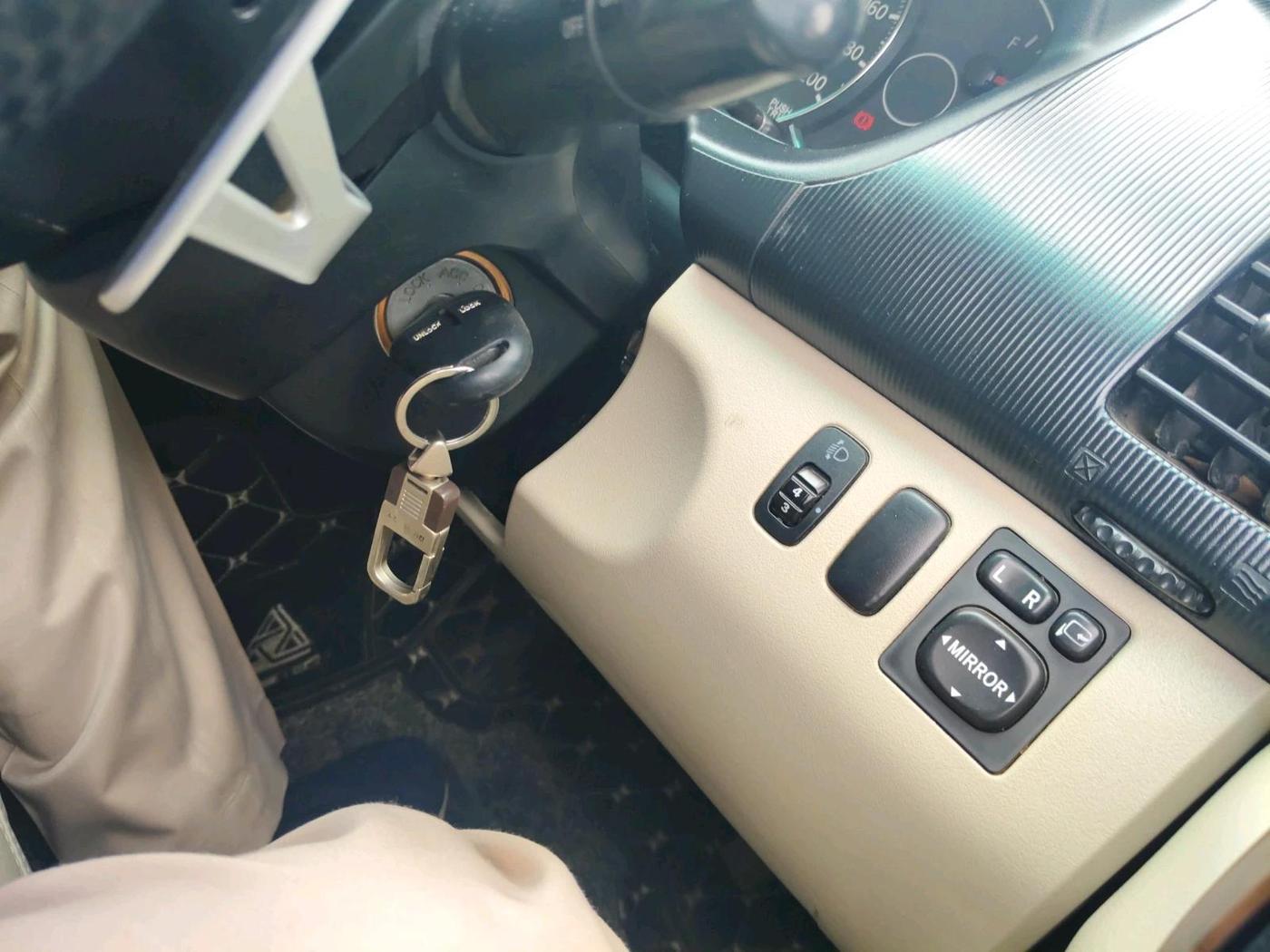 2016 Mitsubishi Pajero Sport 2.5 AT 4X2, Diesel, Automatic, 1,05,164 km, interior