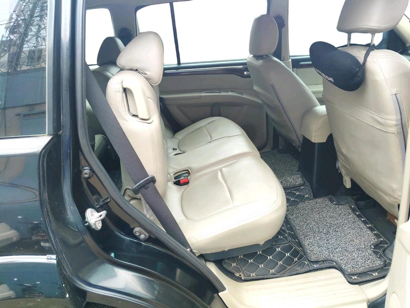 2016 Mitsubishi Pajero Sport 2.5 AT 4X2, Diesel, Automatic, 1,05,164 km, interior