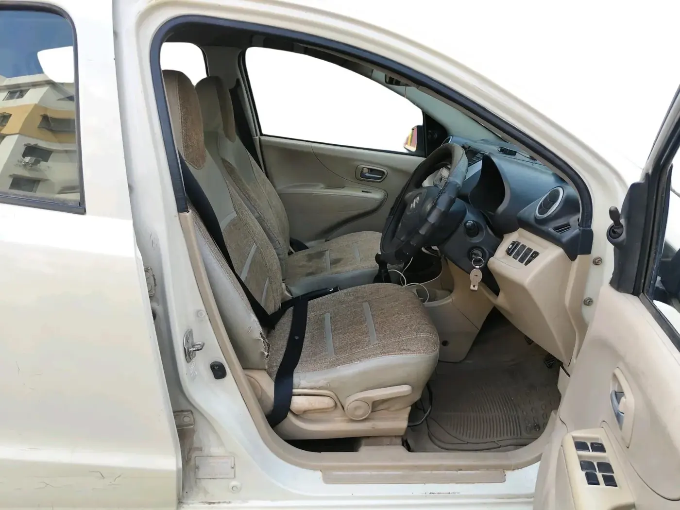 2013 Maruti A Star VXI, CNG, Manual, 1,11,311 km, interior