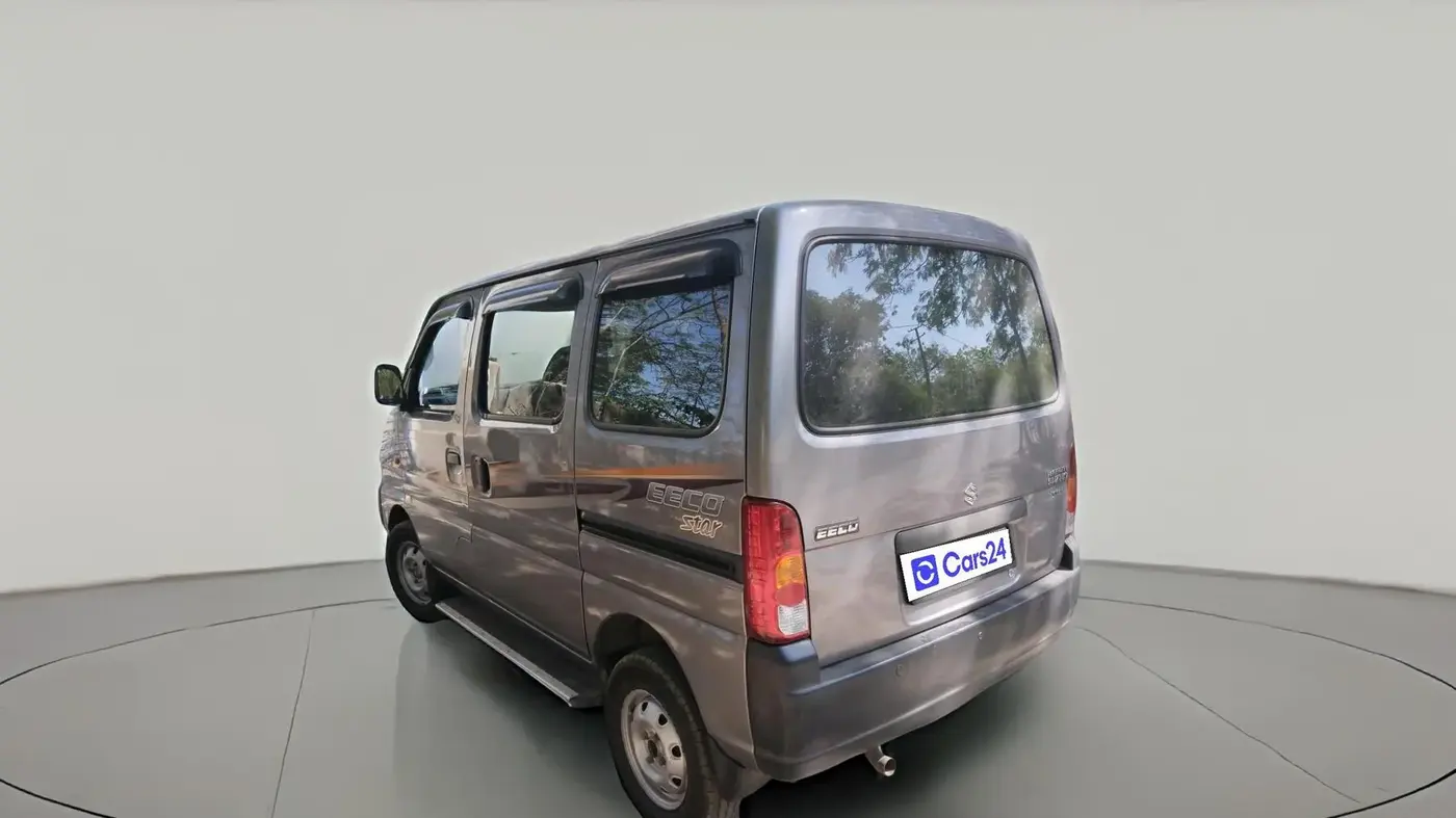 2022 Maruti Eeco 5 STR AC (O), CNG, Manual, 62,706 km, exterior