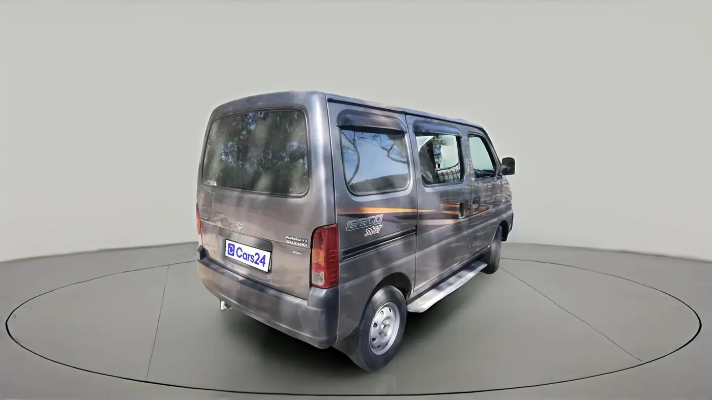 2022 Maruti Eeco 5 STR AC (O), CNG, Manual, 62,706 km, exterior
