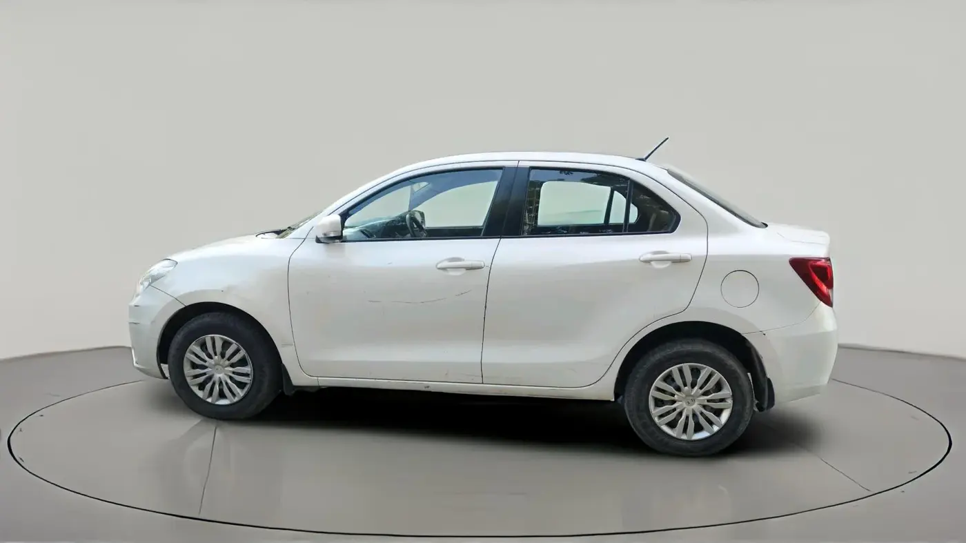 2021 Maruti Dzire VXI, CNG, Manual, 2,25,187 km, exterior