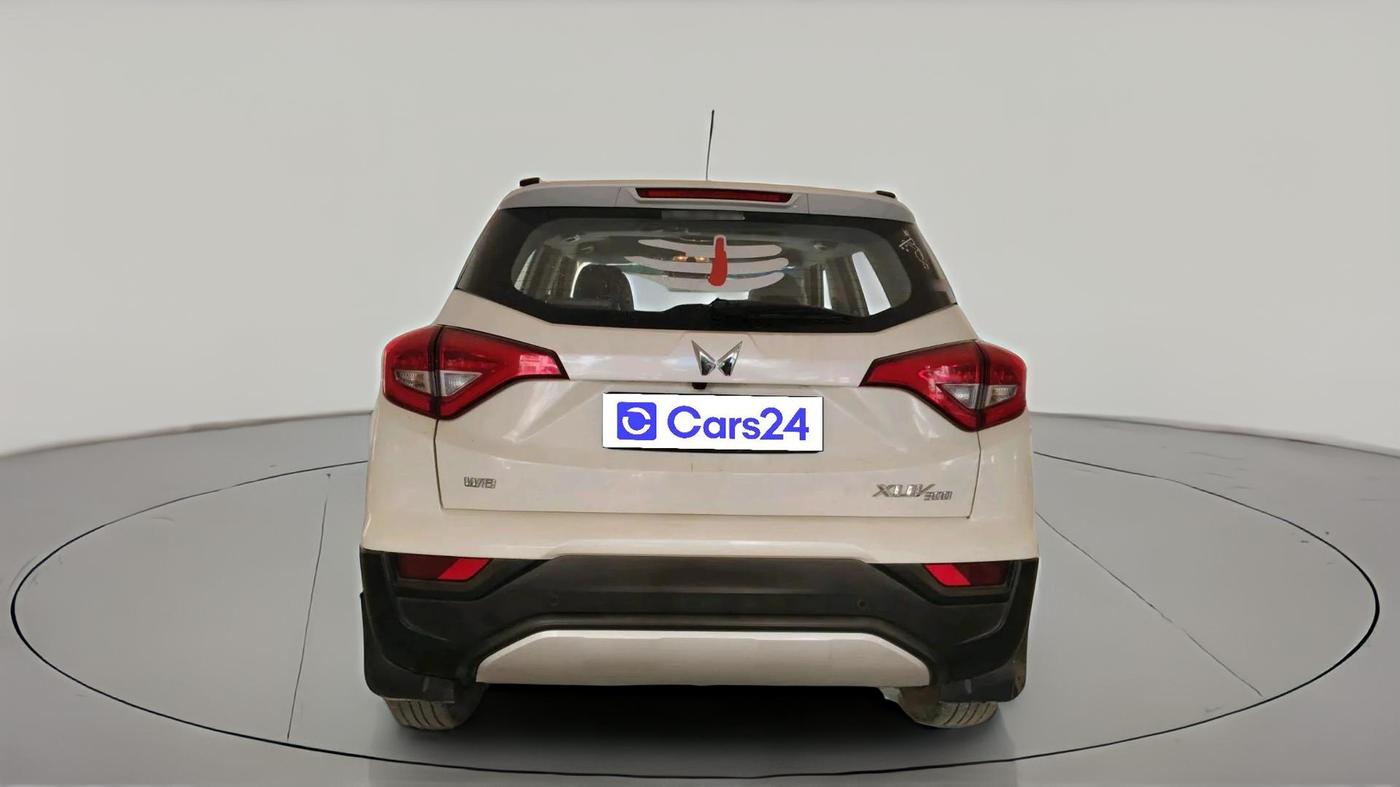 2023 Mahindra XUV300 W8 1.5 DIESEL, Diesel, Manual, 44,493 km, exterior