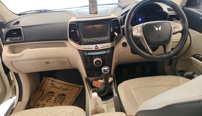 2023 Mahindra XUV300 W8 1.5 DIESEL, Diesel, Manual, 44,493 km, interior
