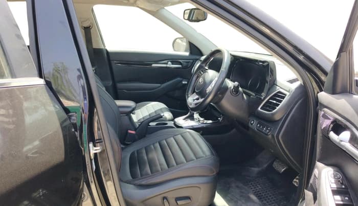 2021 KIA SELTOS GTX PLUS AT 1.5 DIESEL, Diesel, Automatic, 1,03,984 km, interior