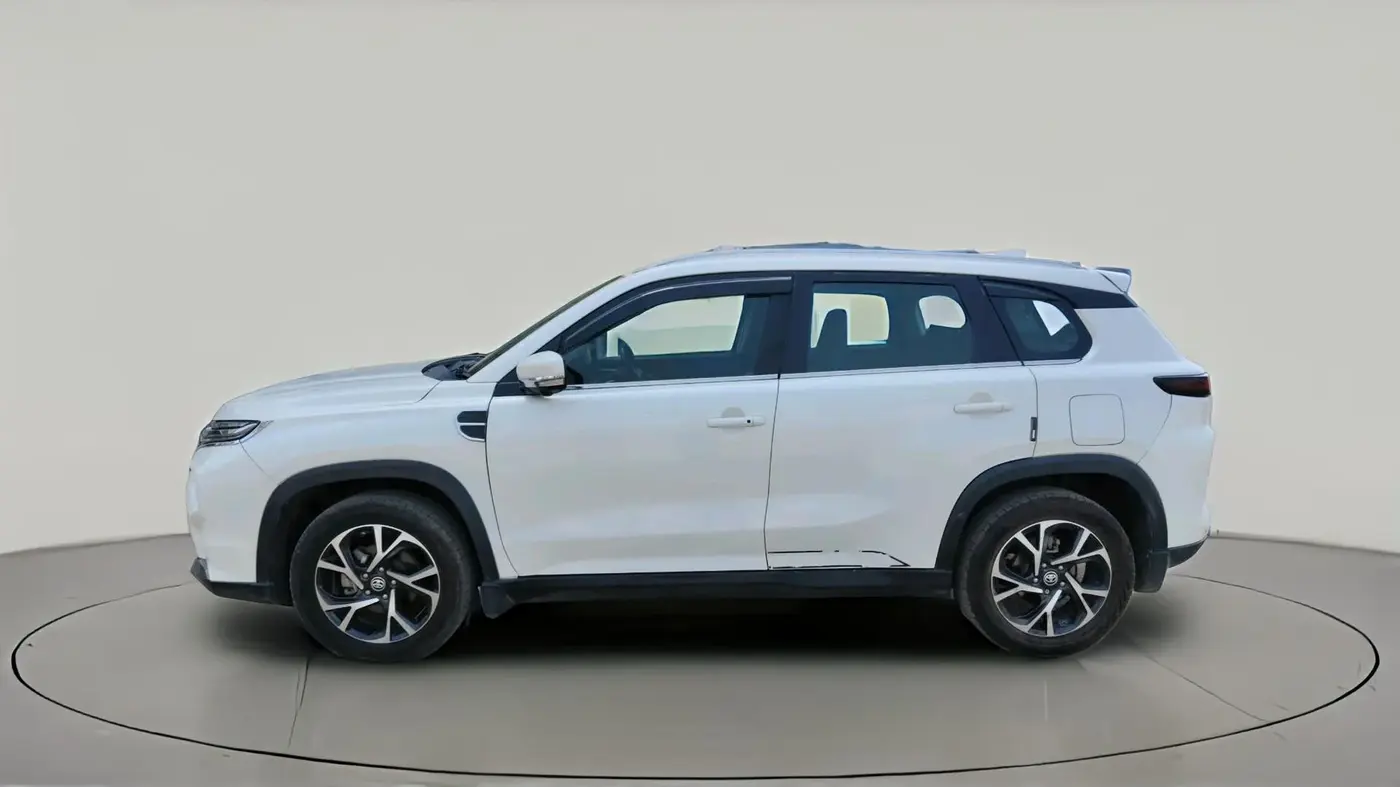 2023 Toyota URBAN CRUISER HYRYDER V HYBRID, Hybrid, Automatic, 1,49,552 km, exterior