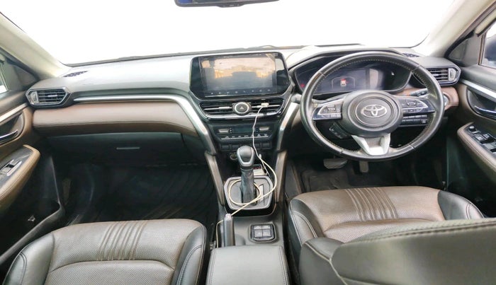 2023 Toyota URBAN CRUISER HYRYDER V HYBRID, Hybrid, Automatic, 1,49,552 km, interior