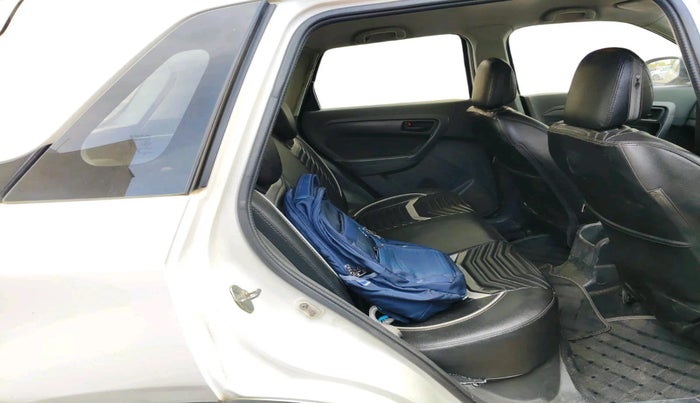 2017 Maruti Vitara Brezza VDI (O), Diesel, Manual, 1,97,599 km, interior