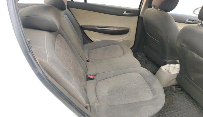 2011 Hyundai i20 SPORTZ (O) 1.4 CRDI, Diesel, Manual, 66,142 km, interior