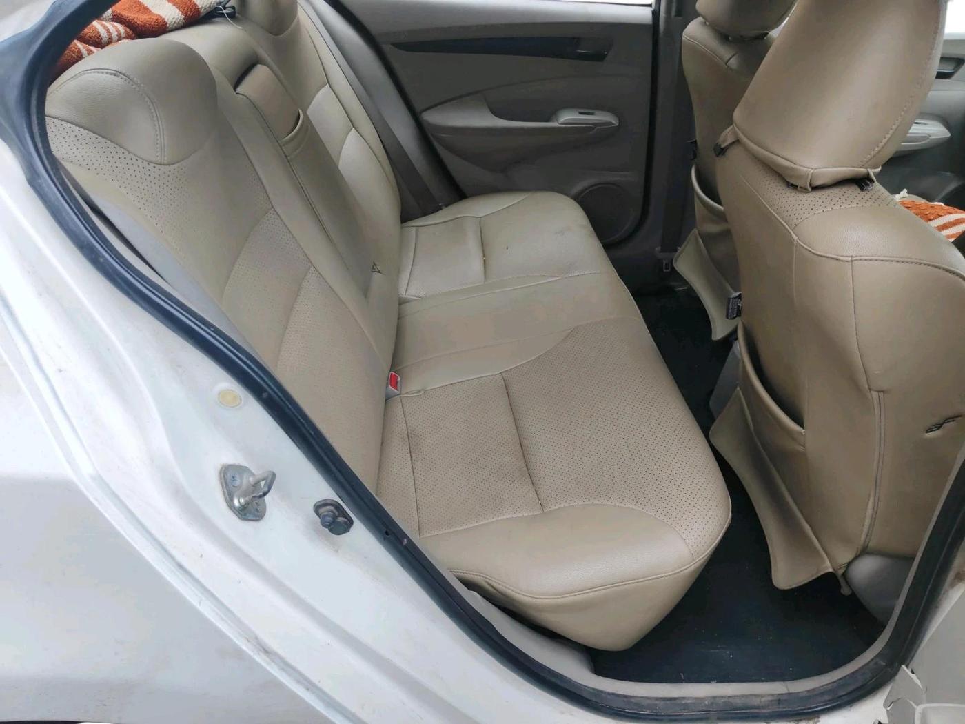 2011 Honda City 1.5L I-VTEC E MT, CNG, Manual, 1,46,383 km, interior