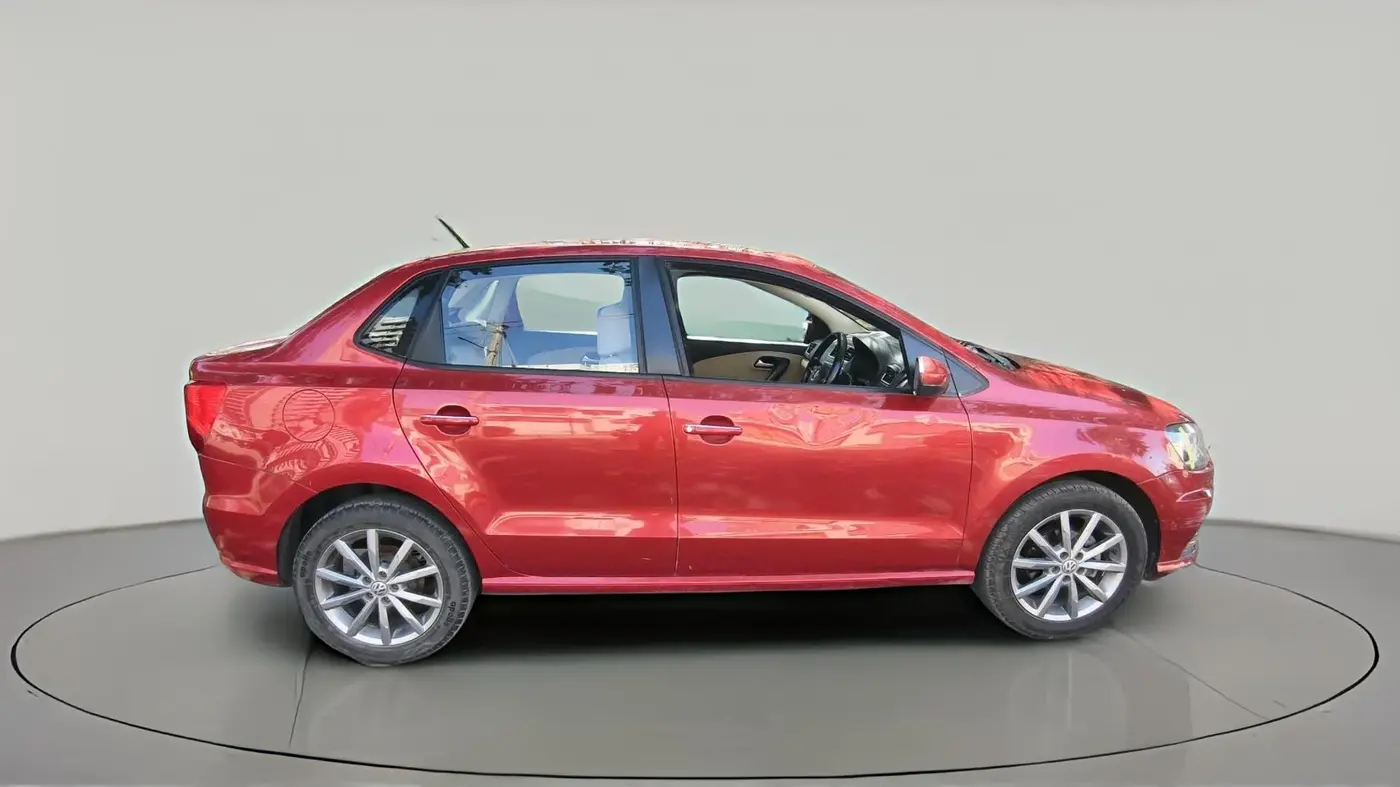 2019 Volkswagen Ameo HIGHLINE PLUS 1.5L AT 16 ALLOY, Diesel, Automatic, 87,527 km, exterior