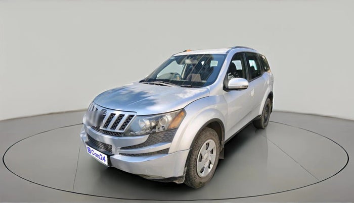 2015 Mahindra XUV500 W6, Diesel, Manual, 73,719 km, exterior