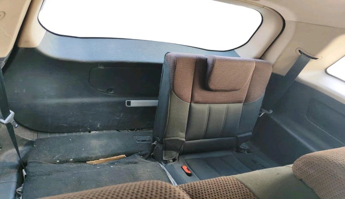 2015 Mahindra XUV500 W6, Diesel, Manual, 73,719 km, interior