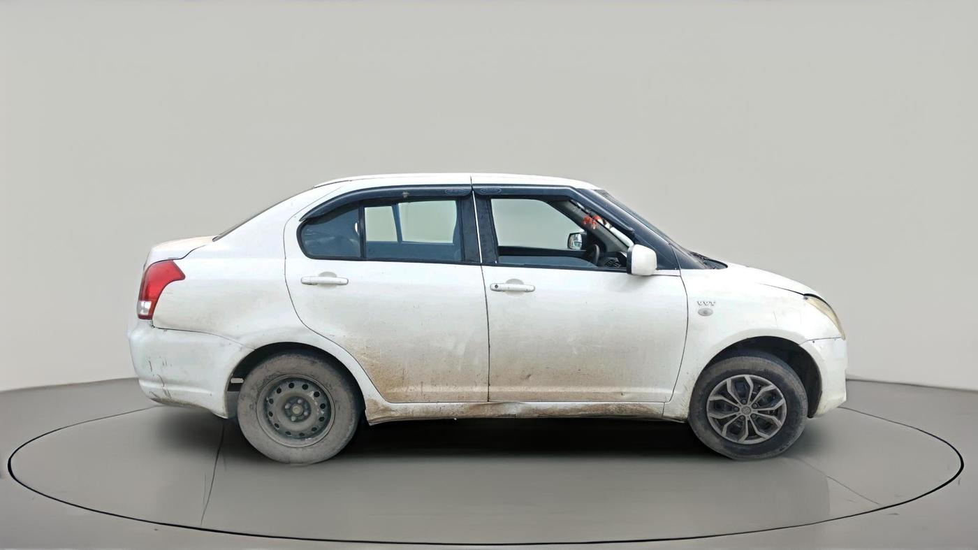 2011 Maruti Swift LXI, CNG, Manual, 1,14,291 km, exterior