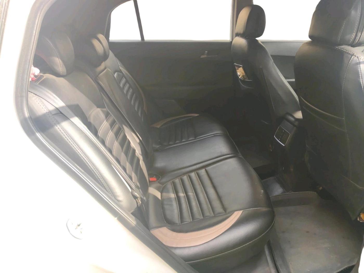 2016 Hyundai Creta SX PLUS AT 1.6 DIESEL, Diesel, Automatic, 1,31,317 km, interior