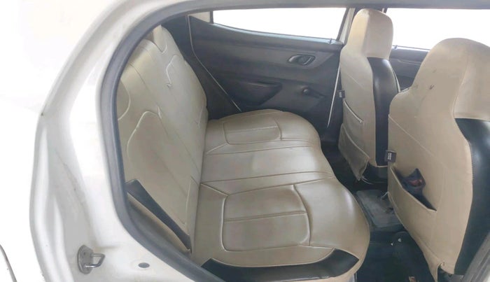 2017 Renault Kwid RXT 0.8, Petrol, Manual, 99,231 km, interior