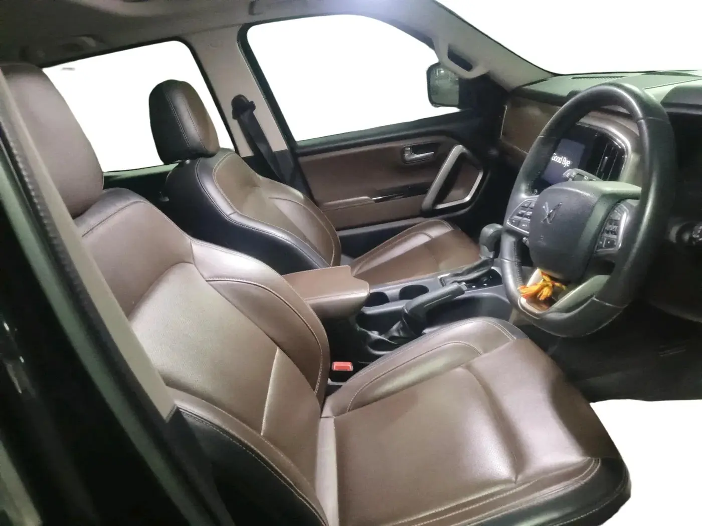 2022 Mahindra SCORPIO-N Z8 L DIESEL AT 2WD 7 STR, Diesel, Automatic, 76,937 km, interior