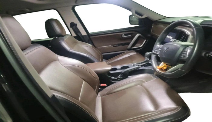 2022 Mahindra SCORPIO-N Z8 L DIESEL AT 2WD 7 STR, Diesel, Automatic, 76,937 km, interior