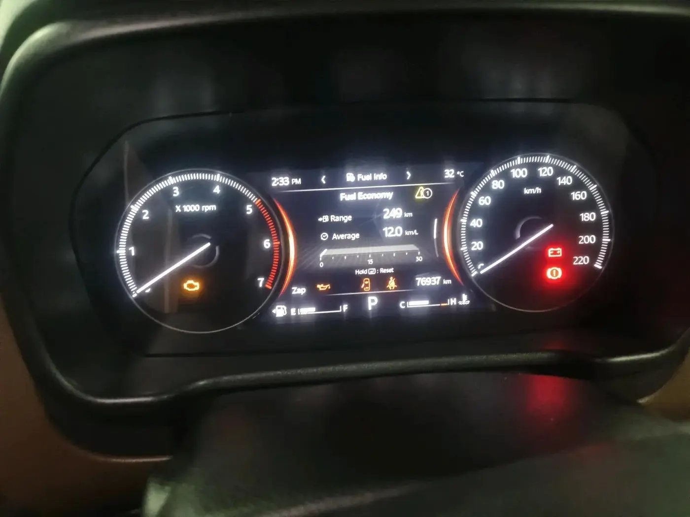 2022 Mahindra SCORPIO-N Z8 L DIESEL AT 2WD 7 STR, Diesel, Automatic, 76,937 km, interior