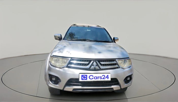 2014 Mitsubishi Pajero Sport 2.5 MT, Diesel, Manual, 1,28,024 km, exterior