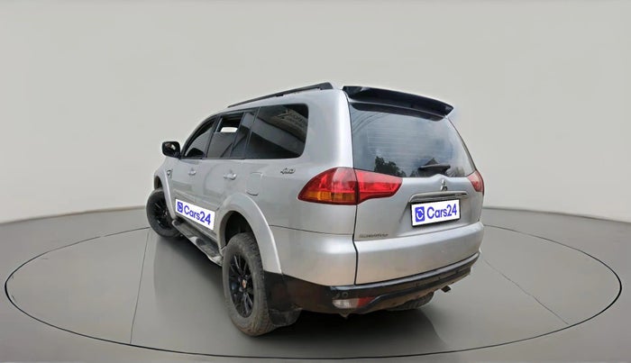 2014 Mitsubishi Pajero Sport 2.5 MT, Diesel, Manual, 1,28,024 km, exterior