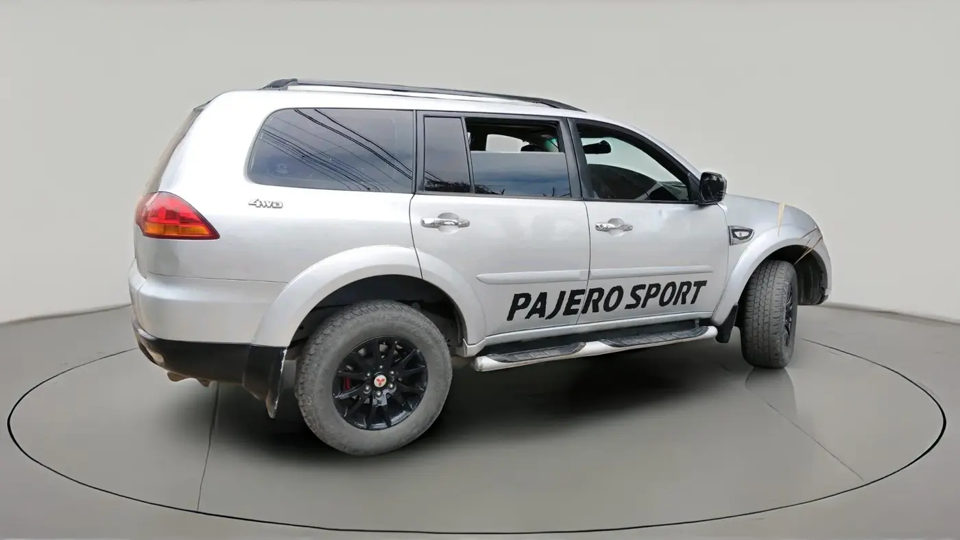 2014 Mitsubishi Pajero Sport 2.5 MT, Diesel, Manual, 1,28,024 km, exterior