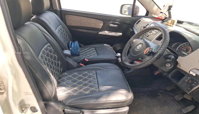 2013 Maruti Wagon R 1.0 LXI, CNG, Manual, 1,29,356 km, interior