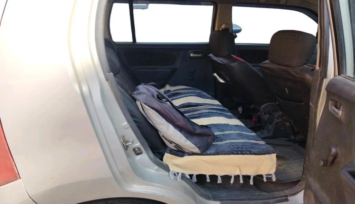 2011 Maruti Wagon R 1.0 LXI CNG, CNG, Manual, 3,55,028 km, interior