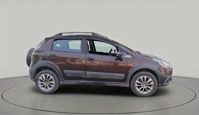 2015 Fiat Avventura EMOTION MULTIJET 1.3, Diesel, Manual, 90,798 km, exterior
